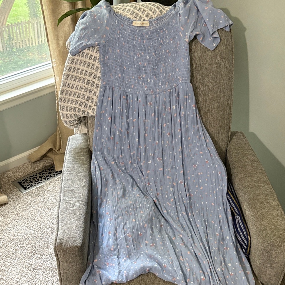 Chic Blue Floral Midi Dress